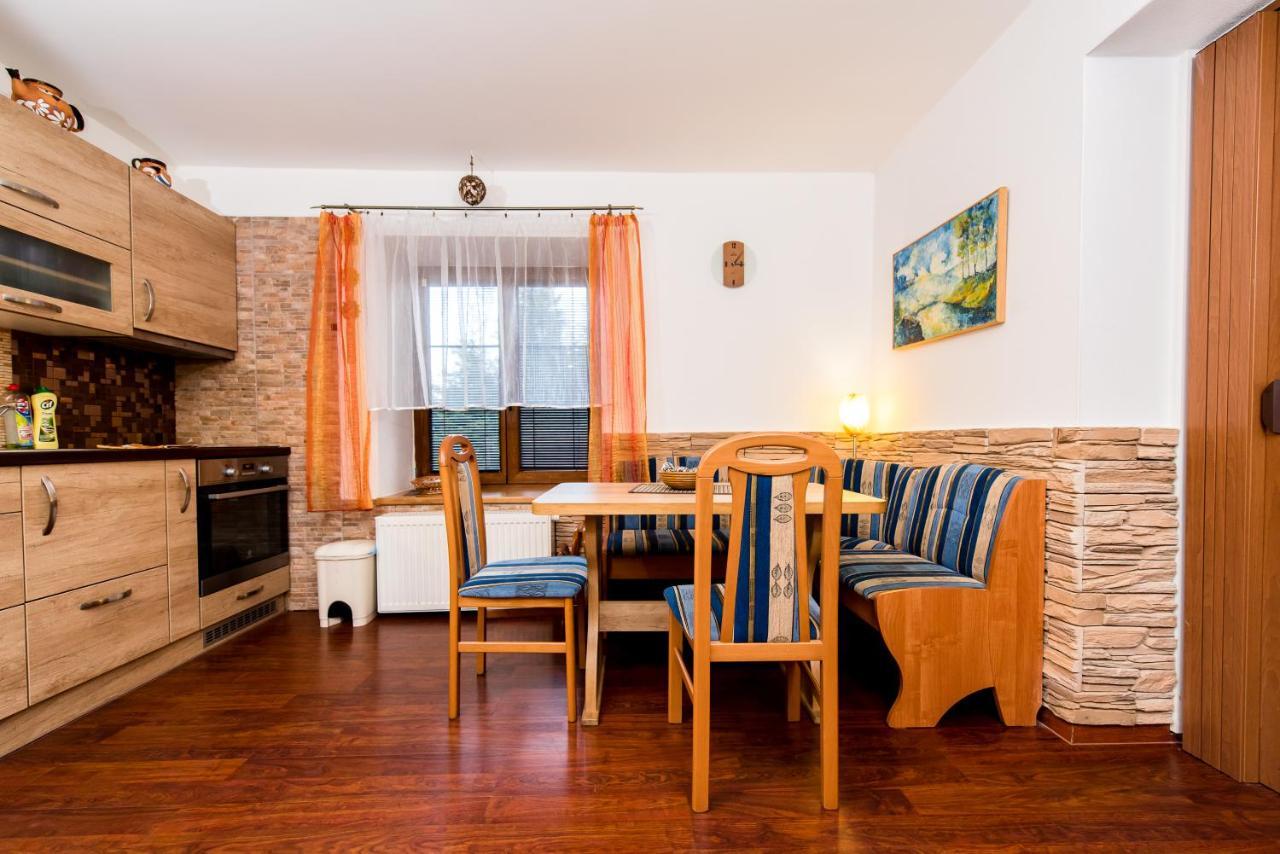 Apartmany Domino Železná Ruda Eksteriør billede